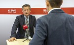 (c) 2021 - Kleine Zeitung, Livestream mit dem Klagenfurter Brgermeister Christian Scheider.  - Bild zeigt: Brgermeister Christian Scheider.